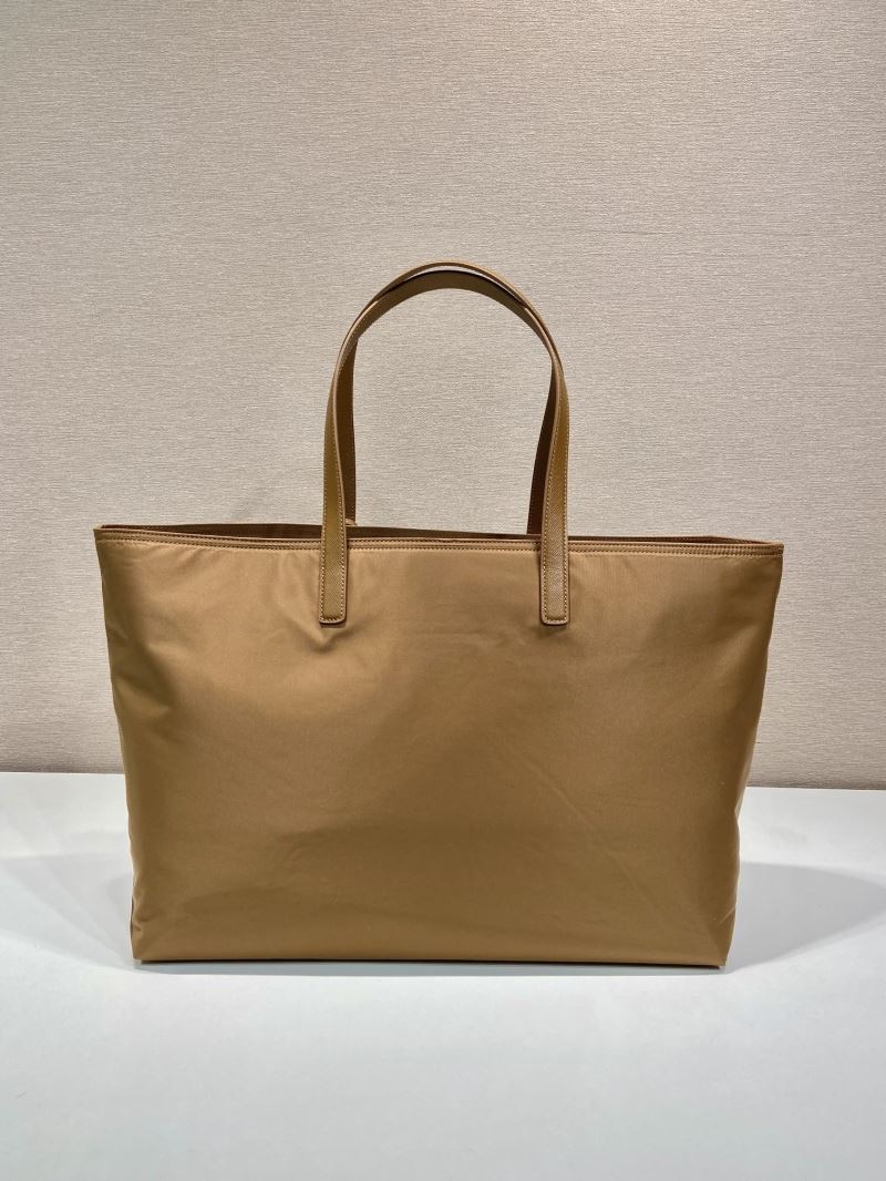 Pra*a tote bags